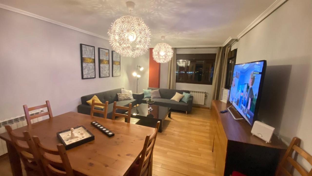 Апартаменти Aires De Toledo-Parque Warner Y Madrid En Familia Екстер'єр фото