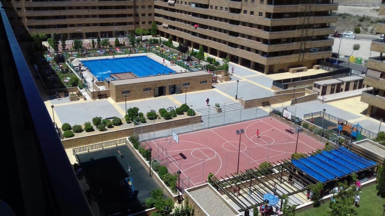Апартаменти Aires De Toledo-Parque Warner Y Madrid En Familia Екстер'єр фото