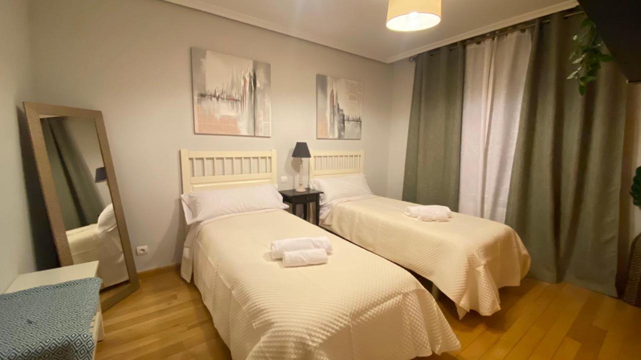 Апартаменти Aires De Toledo-Parque Warner Y Madrid En Familia Екстер'єр фото